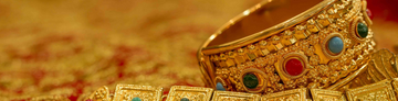 Gold Nears Rs. 400,000 per Tola as Global Surge Drives Record Highs in Pakistan